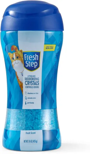 Fresh Step Cat Litter Crystals In Fresh Scent | Cat Litter Box Deodorizer | Combats Cat Odors and Neutralizes Smells to Keep Your Home Clean, 15 Ounces